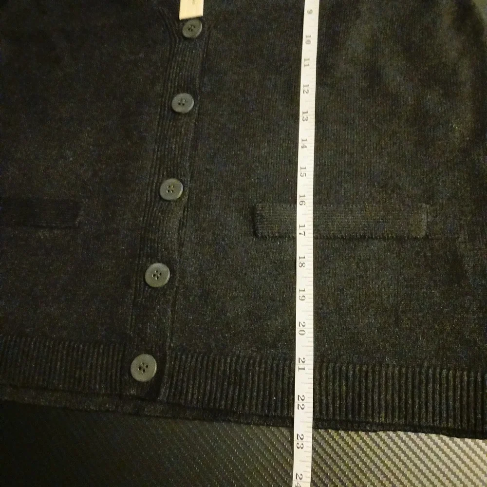 NWT‎ 2pk Max Studio V-Neck Button Front Knit Sweater Vests Black & Bone Plus 1X